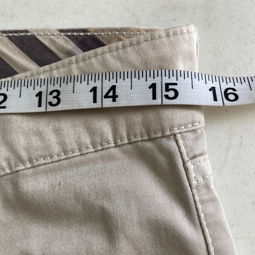 Burberry Light Beige Khaki Pants - Picture 9 of 13
